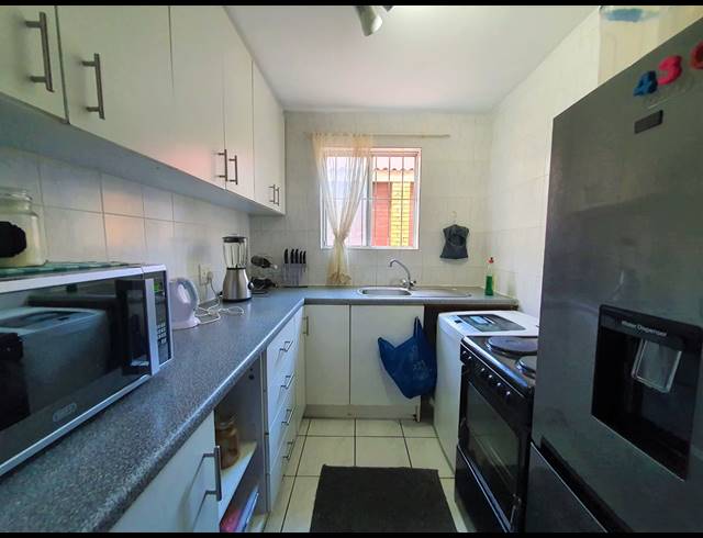 3 BEDROOM APARTMENT FOR SALE IN CHURCHILL ESTATE